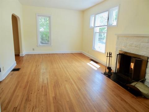 1015 E Maxwell Ln, Bloomington, IN 47401 photo 3
