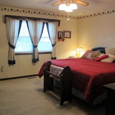 388 S 950 E, Greentown, IN 46936 photo 16