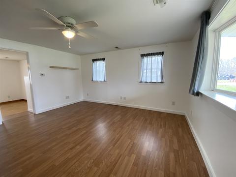 54 Amick Ln, Bedford, IN 47421 photo 5
