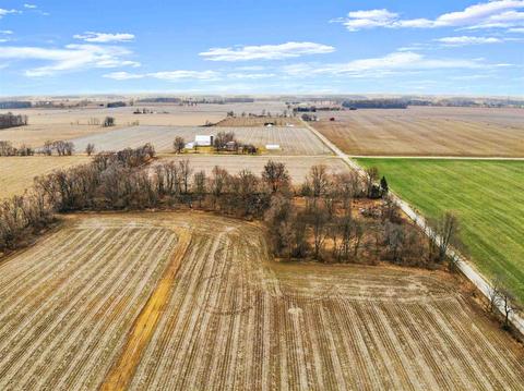 14611 Beech Rd, Bourbon, IN 46504 photo 7
