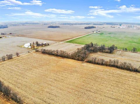 14611 Beech Rd, Bourbon, IN 46504 photo 12