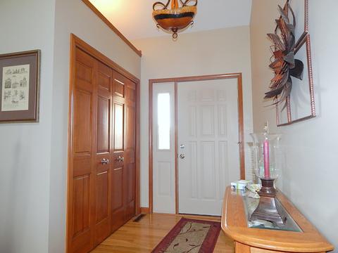 313 Eagle Ct, Ossian, IN 46777 photo 2
