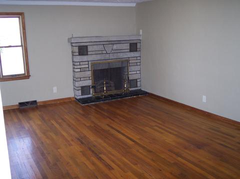 201 E Maple Grove St, Syracuse, IN 46567 photo 16