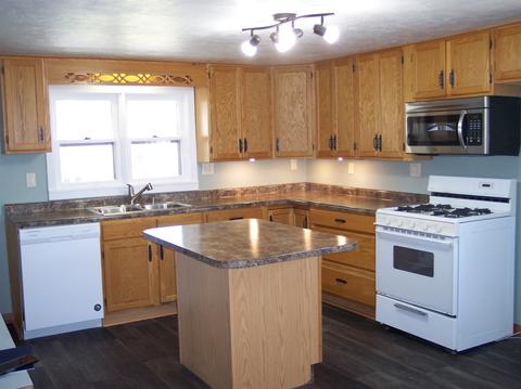 201 E Maple Grove St, Syracuse, IN 46567 photo 29
