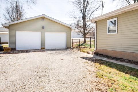 1114 Tulip St, Mitchell, IN 47446 photo 21