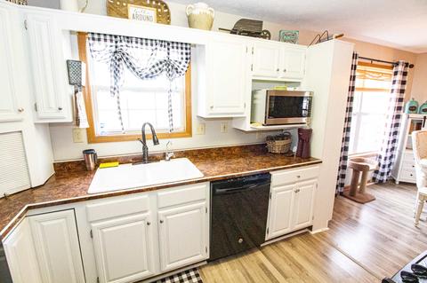7 Cobblestone Ct, Delphi, IN 46923 photo 9