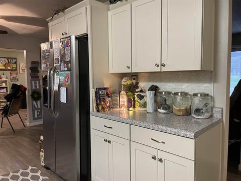107 Pleasant View Dr, Mitchell, IN 47446 photo 3