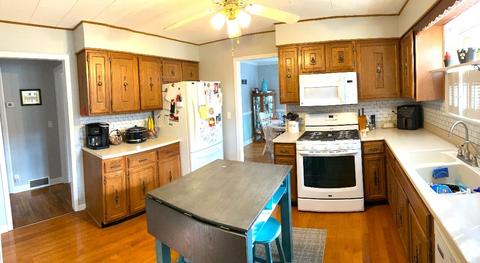 300 Race St, Odon, IN 47562 photo 11