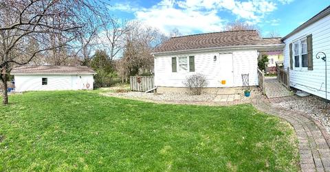 300 Race St, Odon, IN 47562 photo 35