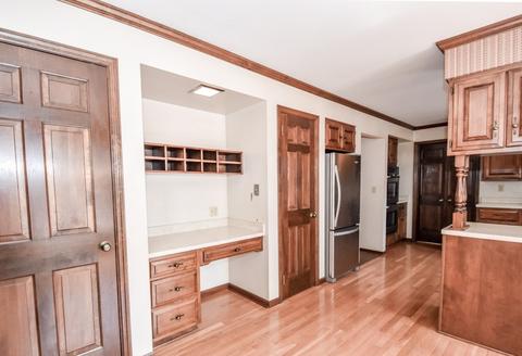 2206 E Maxwell Ln, Bloomington, IN 47401 photo 9