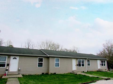 630 7th St, Mitchell, IN 47446 photo 3