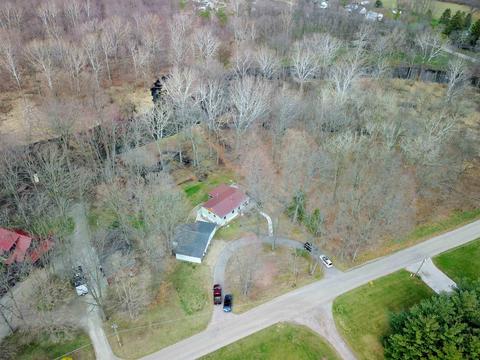 155 E 500 N, Howe, IN 46746 photo 1