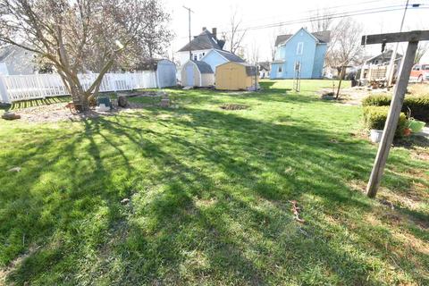 908 E 4th St, Fowler, IN 47944 photo 4