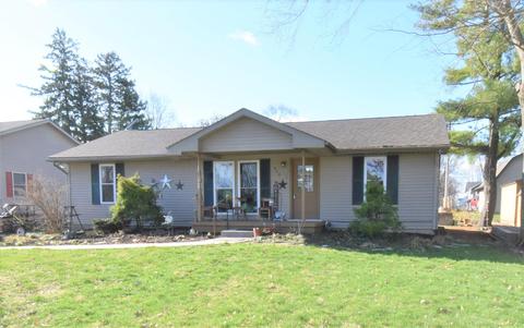 908 E 4th St, Fowler, IN 47944 photo 1