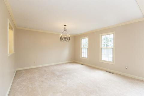 16998 Hampton Dr, Granger, IN 46530 photo 9