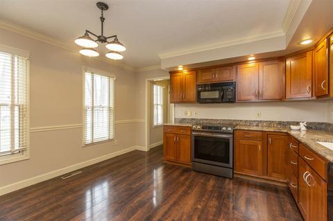 16998 Hampton Dr, Granger, IN 46530 photo 6