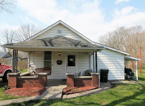 413 Howard St, Delphi, IN 46923 photo 1
