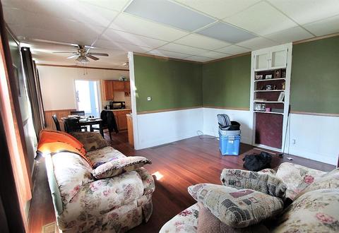 413 Howard St, Delphi, IN 46923 photo 3