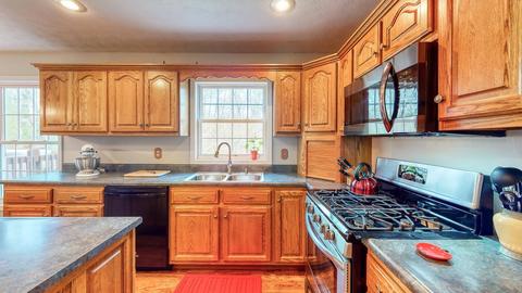3279 E Mattatha Dr, Bloomington, IN 47401 photo 9
