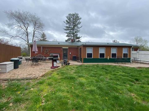 7798 S Harmony Rd, Bloomington, IN 47403 photo 2