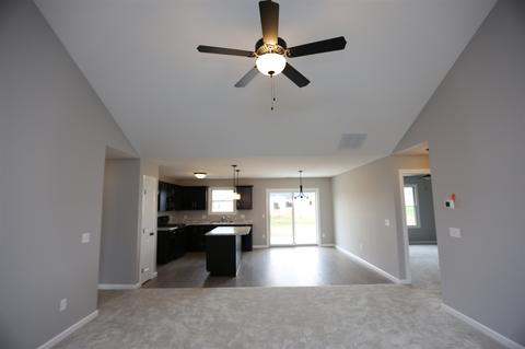2143 Freestone Pl, Huntertown, IN 46748 photo 8