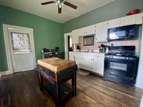 609 E Rochester St, Akron, IN 46910 photo 8