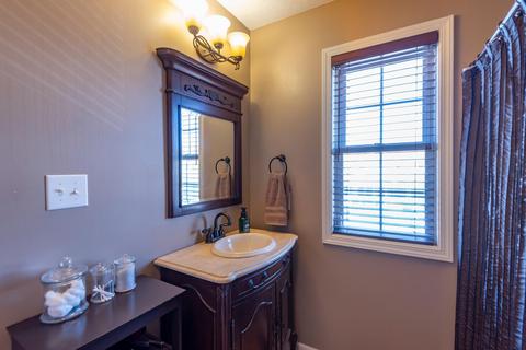 2724 E Bressingham Way, Bloomington, IN 47401 photo 22