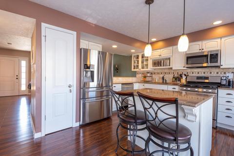 2724 E Bressingham Way, Bloomington, IN 47401 photo 7