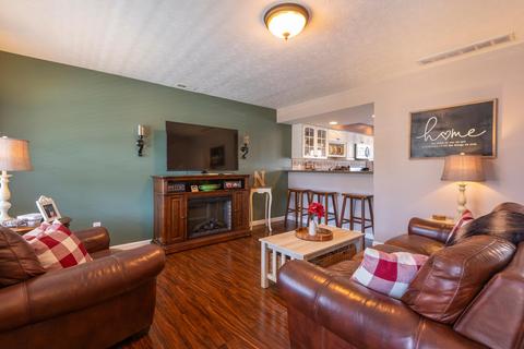 2724 E Bressingham Way, Bloomington, IN 47401 photo 4
