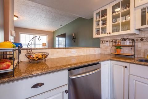 2724 E Bressingham Way, Bloomington, IN 47401 photo 9