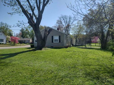 65 E Main St, Elberfeld, IN 47613 photo 5