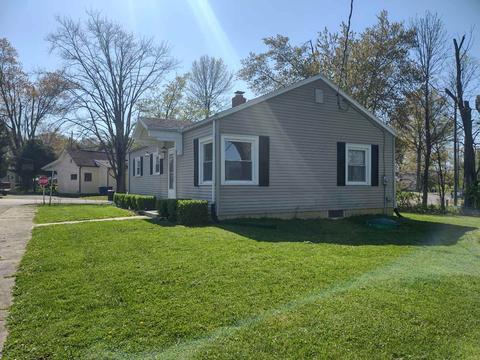 65 E Main St, Elberfeld, IN 47613 photo 4