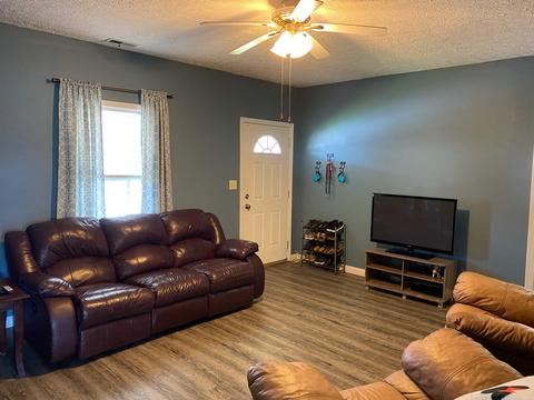 7 Herd Ln, Bedford, IN 47421 photo 3