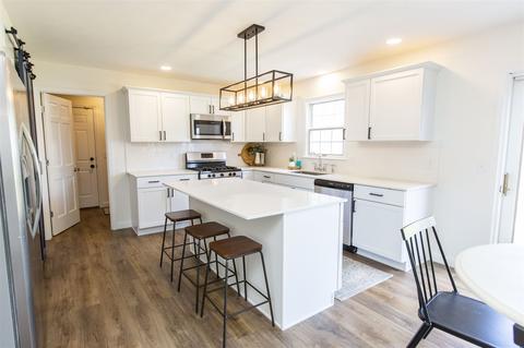 705 E Johnson Rd, South Bend, IN 46614 photo 7