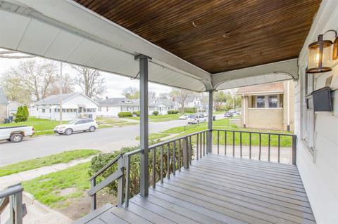 814 Eckman St, South Bend, IN 46614 photo 4