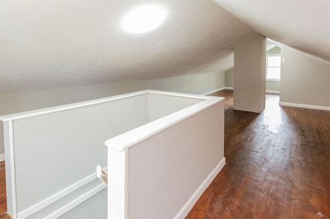 814 Eckman St, South Bend, IN 46614 photo 29