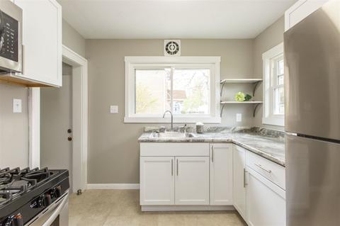 814 Eckman St, South Bend, IN 46614 photo 18