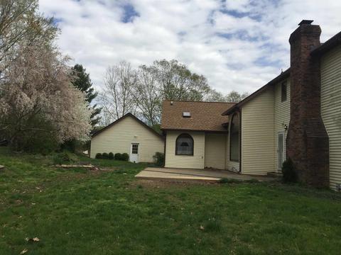 4230 W Deer Ln, Bloomington, IN 47404 photo 32