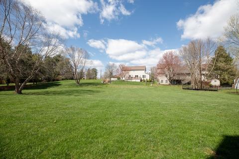 3909 E Stonegate Dr, Bloomington, IN 47401 photo 35
