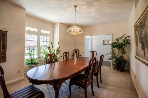 3909 E Stonegate Dr, Bloomington, IN 47401 photo 3