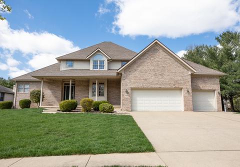 3909 E Stonegate Dr, Bloomington, IN 47401 photo 1