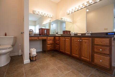3909 E Stonegate Dr, Bloomington, IN 47401 photo 16
