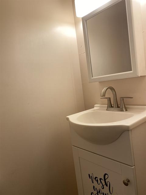 562 E Graham Pl, Bloomington, IN 47401 photo 4