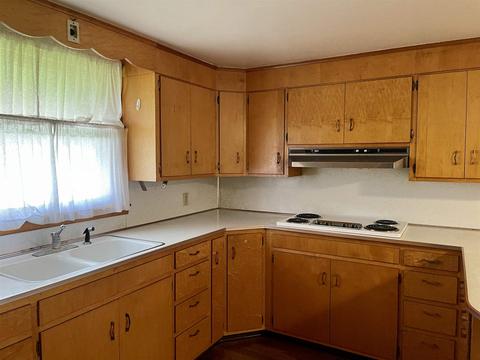 1831 16th St, Bedford, IN 47421 photo 8