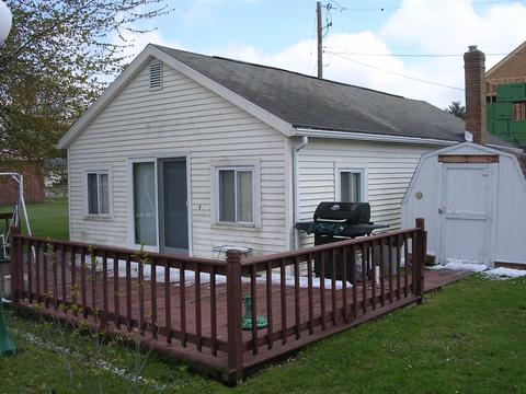 8636 E Smith Dr, Syracuse, IN 46567 photo 2