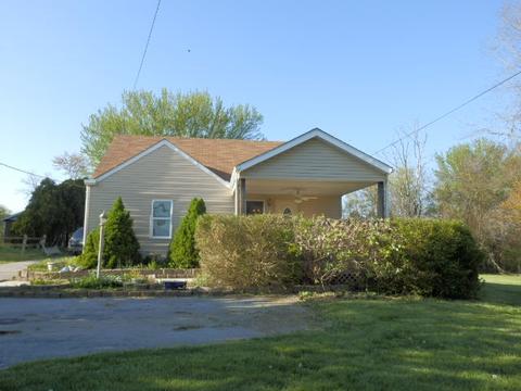 1525 Hancock Ave, Mitchell, IN 47446 photo 1