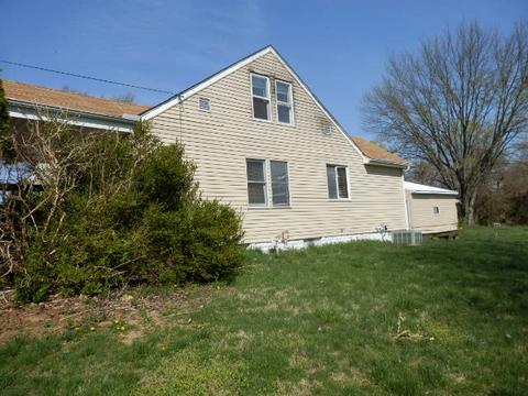1525 Hancock Ave, Mitchell, IN 47446 photo 4