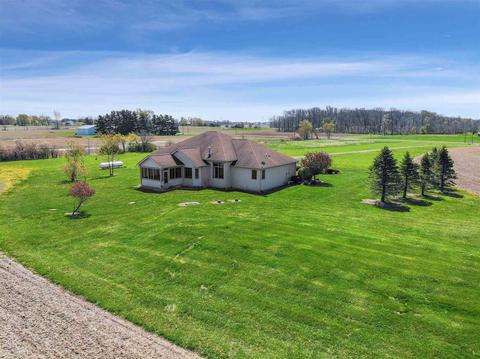 10322 Hamilton Rd, Yoder, IN 46798 photo 4