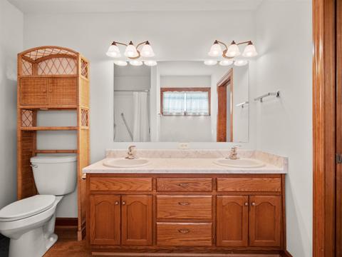 10322 Hamilton Rd, Yoder, IN 46798 photo 21