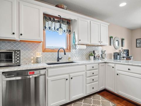 800 Innkeepers Ct, Waterloo, IN 46793 photo 14